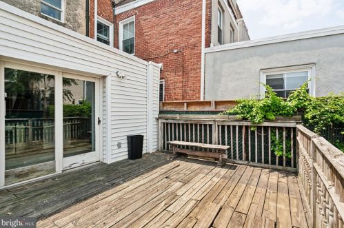 2607 Christian St, Philadelphia PA 19147-3612 exterior