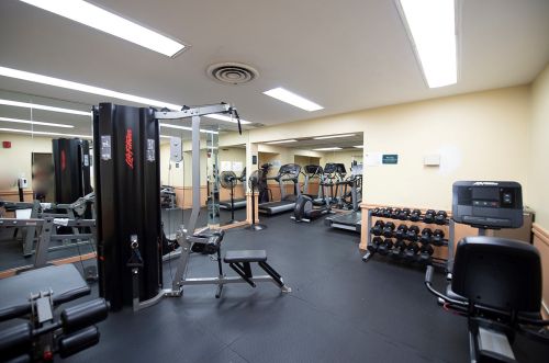 3950 Lake Shore Dr, Chicago IL  60613-3434 exterior