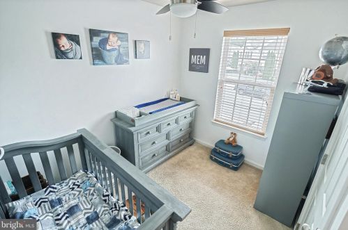 745 Blossom Dr, Hanover PA 17331-2077 exterior