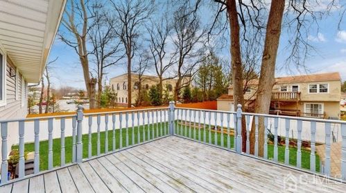 50 Summer St, Edison NJ 08820-2436 exterior