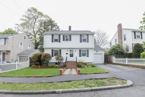 20 Brae Rd, Quincy, MA 02169-1706