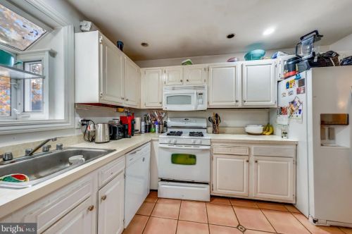 1768 T St, Washington DC 20009-7101 exterior