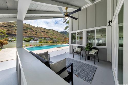 6847 Niumalu Loop, Honolulu HI 96825-1642 exterior