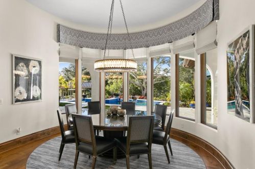 2621 Dundee St, Tampa FL  33629-7516 exterior