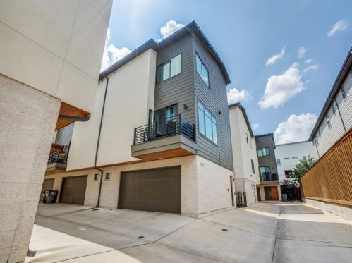 2107 Bennett Ave, Dallas TX  75206-6925 exterior