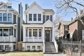 4346 Hermitage Ave, Chicago IL  60613-1106 exterior