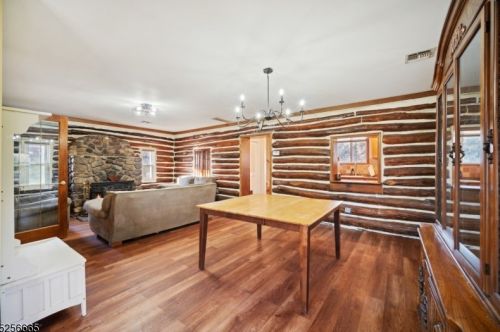 10 Poplar Grove Ter, West Milford Lakes NJ  07480-4006 exterior