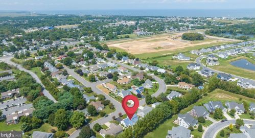 48 Bay Breeze Dr, Lewes DE 19958-2110 exterior