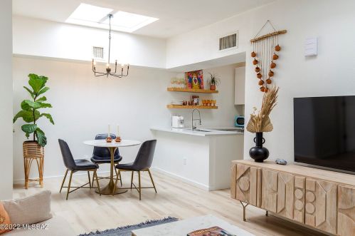 5907 Sun County Blvd, Tucson AZ  85712-2344 exterior