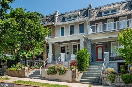 1266 Owen Pl, Washington, DC 20002-2808