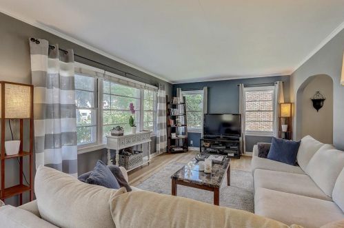 2800 86th St, Milwaukee WI  53222-4724 exterior