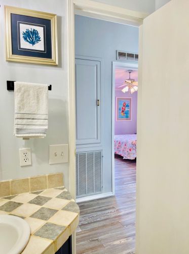 3729 Sleepy Hollow Ln, Fort Pierce FL  34952-3121 exterior