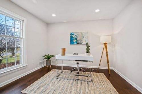 2312 Mill Grove Rd, Pittsburgh PA 15241-2726 exterior