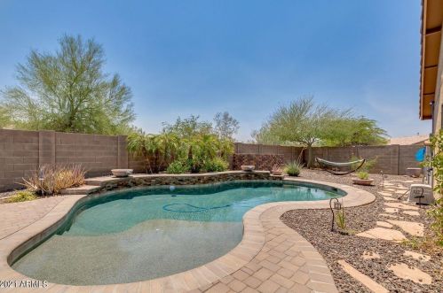 25801 65th Dr, Phoenix, AZ 85083-1031