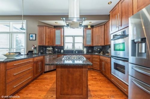 7615 Galena St, Bull Valley IL 60014-6668 exterior