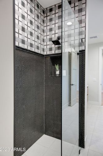 3942 Elm St, Phoenix AZ  85018-3616 exterior