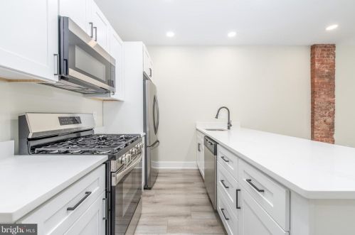 2020 16 St, Philadelphia PA 19121-2336 exterior