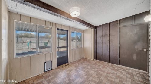 726 Abrego Dr, Green Valley AZ 85614-1504 exterior