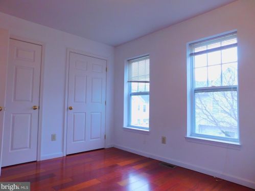 1920 Franklin St, Philadelphia PA  19122-2015 exterior