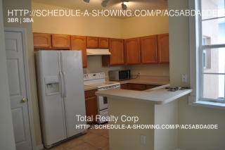 3624 Peppervine Dr, Orlando FL  32828-4860 exterior