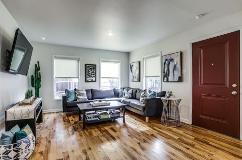 8650 Daytonia Ave, Dallas TX 75218-4115 exterior