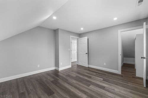 156 Barnert Ave, Paterson NJ  07512-1640 exterior