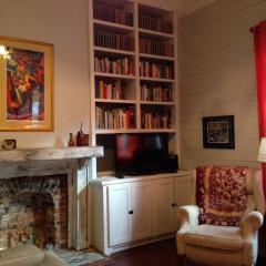 645 Napoleon St, Baton Rouge LA  70802-6162 exterior