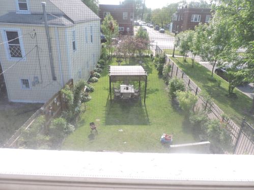 5301 Damen Ave, Chicago IL 60625-1103 exterior