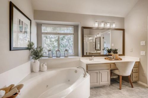 9304 Evening Primrose Path, Austin TX 78750-3546 exterior