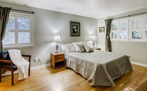 737 Amber Dr, Saint Paul MN 55122-2059 exterior