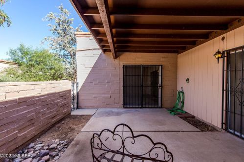 4231 Presidio Rd, Tucson AZ  85712-1044 exterior