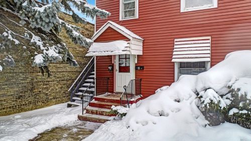 707 Mcalister Ave, Waukegan, IL 60085-7452