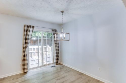 4054 Skyline Dr, Gainesville GA 30501-7662 exterior