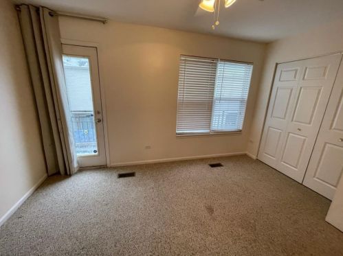 4859 Pulaski Rd, Chicago IL 60629-4121 exterior