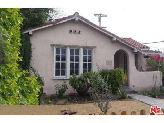 712 Mansfield Ave, Los Angeles CA  90038-3406 exterior