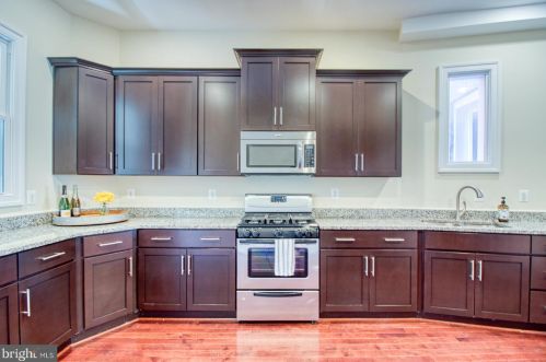 1930 1st St, Washington DC 20001-1060 exterior