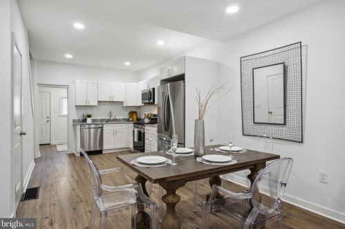 1629 2nd St, Philadelphia PA 19133-0033 exterior