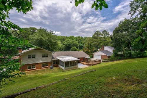 3559 Hidden Acres Dr, Atlanta GA 30340-4449 exterior