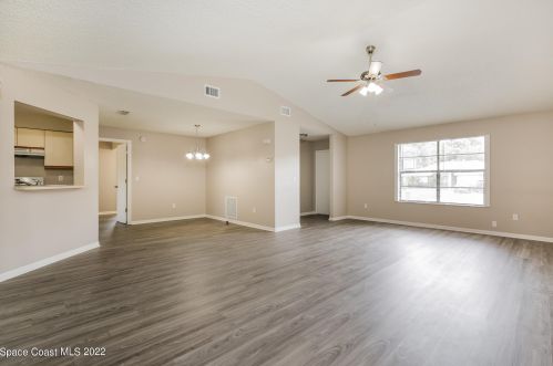 2438 Calgan St, Fort Pierce FL  34953-2458 exterior