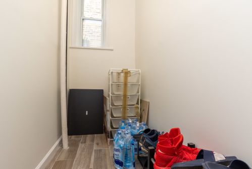 2603 Walton St, Chicago IL 60622-4579 exterior