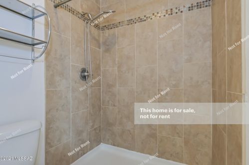 7005 Camino De Ln Tierra, Tucson AZ 85705-1008 exterior