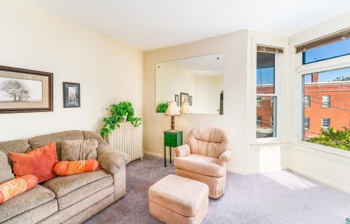 227 7 Ave, Duluth MN 55806-2413 exterior