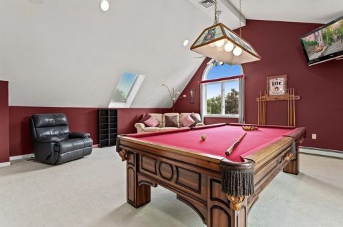 1 Dimitrios Cir, Peabody MA  01960-6348 exterior