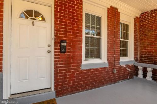 3611 11th St, Washington DC  20010-1406 exterior