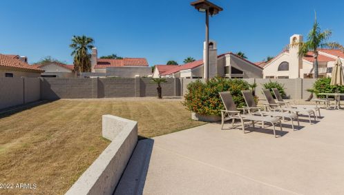 16028 3rd Ave, Phoenix AZ 85023-6282 exterior