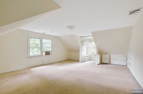 174 Harrington Ave, Closter NJ  07624-1123 exterior