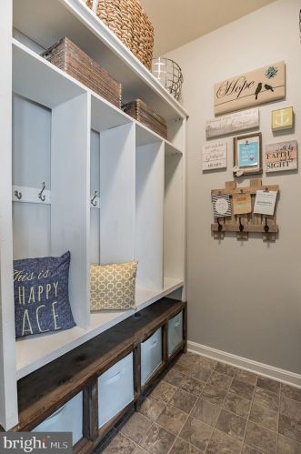 1190 Fairwood Dr, Huntingtown MD 20639-3931 exterior