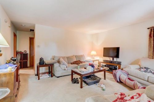 7719 Morgan Ave, Milwaukee, WI 53220-1150