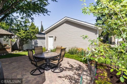 1329 Hartford Ave, Saint Paul MN 55116-1648 exterior