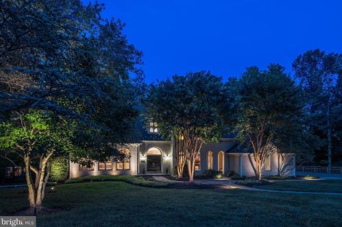 9906 Avenel Farm Dr, Rockville MD 20854-5410 exterior